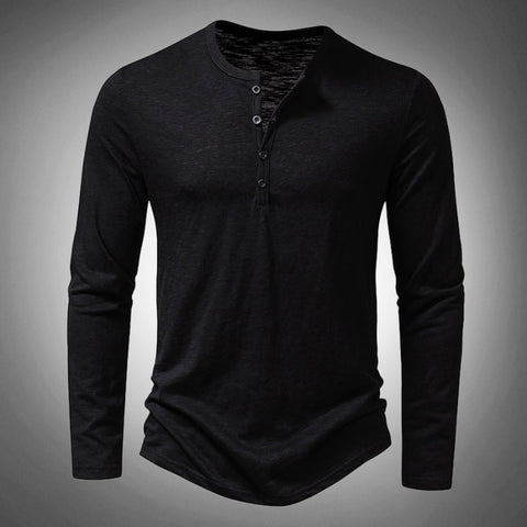 black plain long sleeve shirt on a 3D view